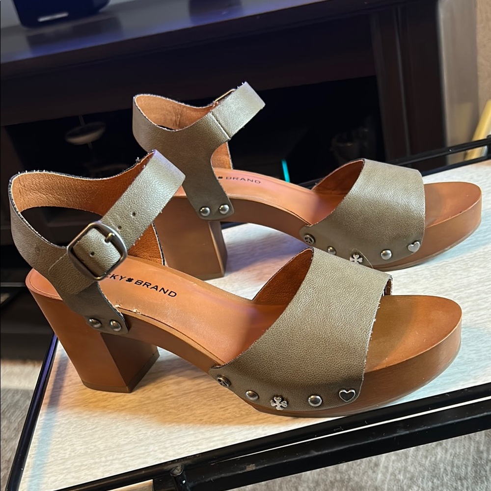 Lucky Brand Women's Green Sandals